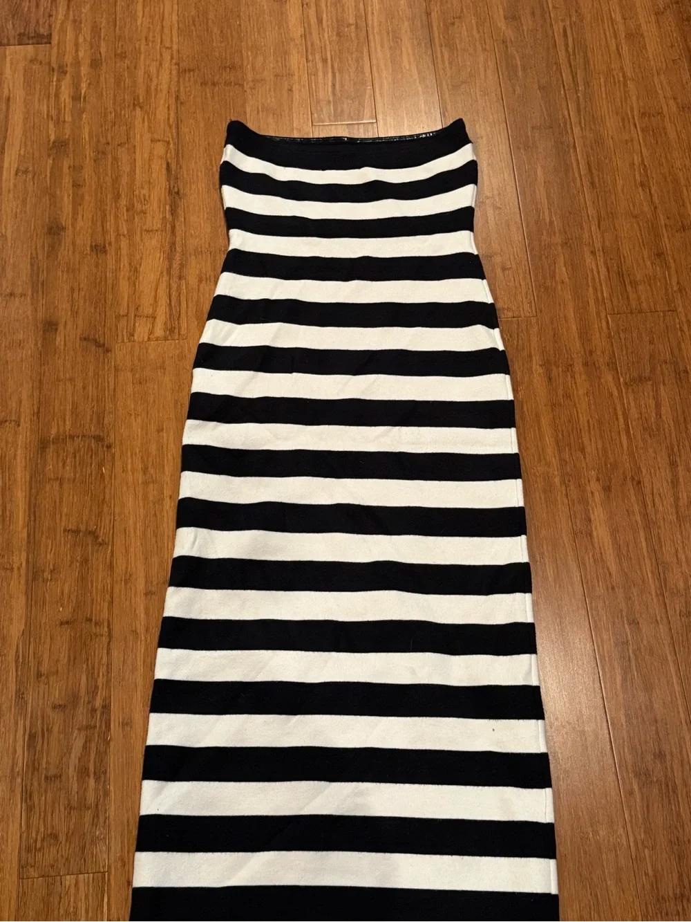 Abercrombie & Fitch Black and White Striped Strapless Midi Dress